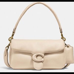 Coach Pillow Tabby 26 in Ivory